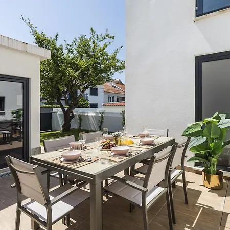 Restelo Boutique Retreat By Cadenzalux بيت للعطل
